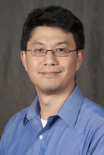 A headshot of Brian Lai.